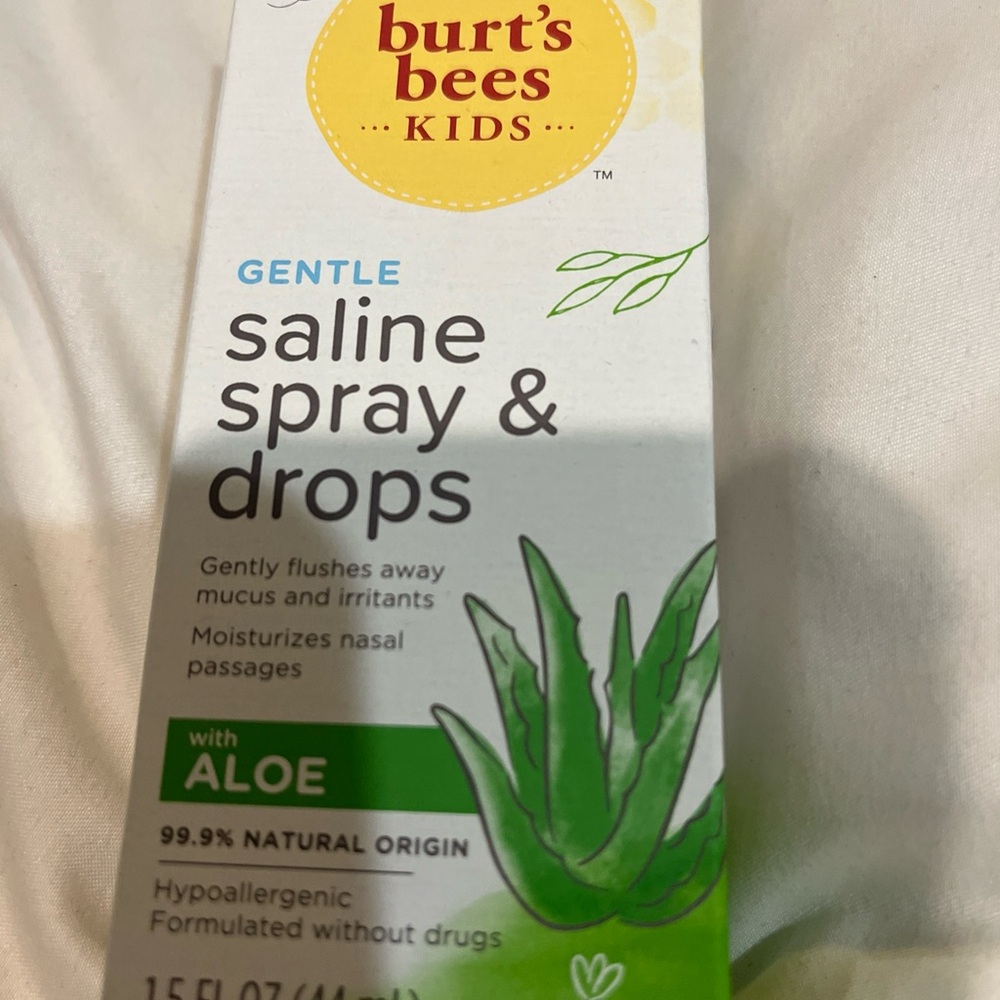 Burt's Bees Kids Gentle Saline Spray and Drops 1.5 Oz 12/2024 Exp. 
Has aloe